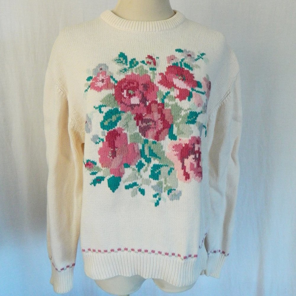 *SOLD* Vintage 90's Eddie Bauer Floral Sweater M